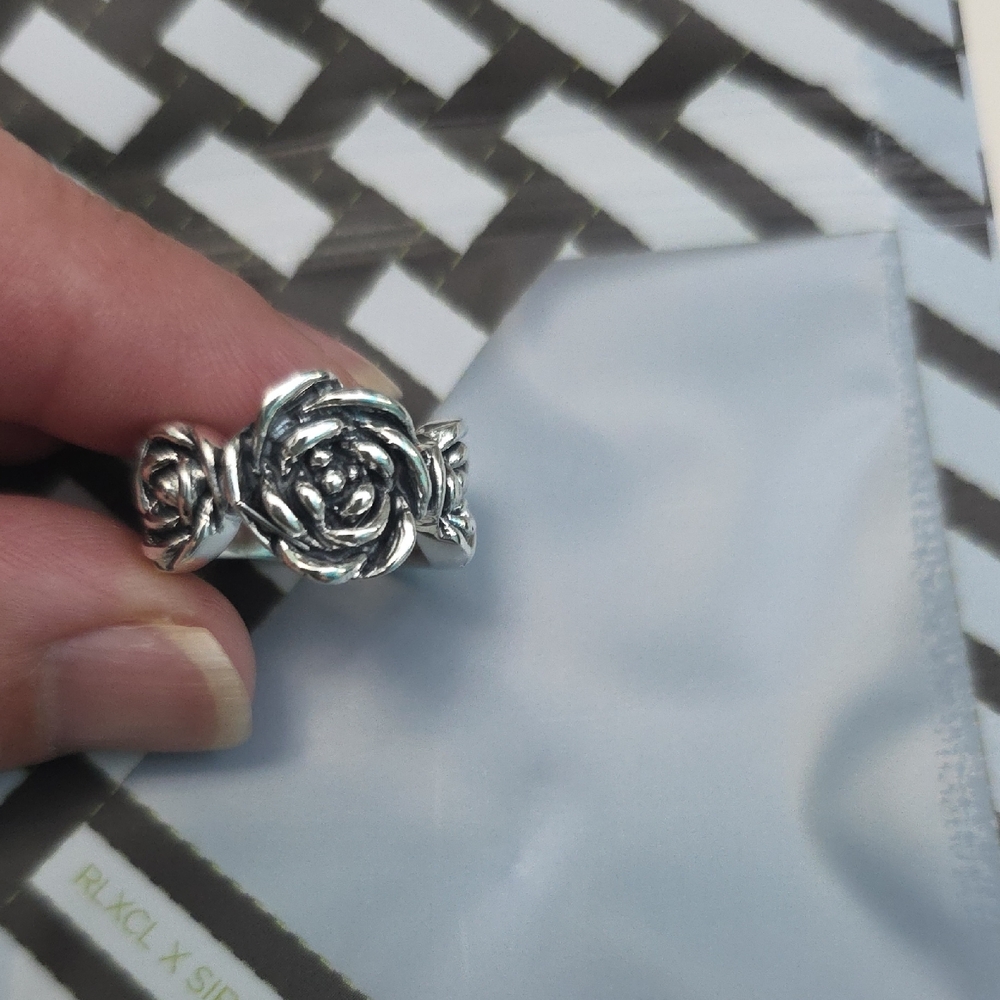 Sterling Silver Rose Ring